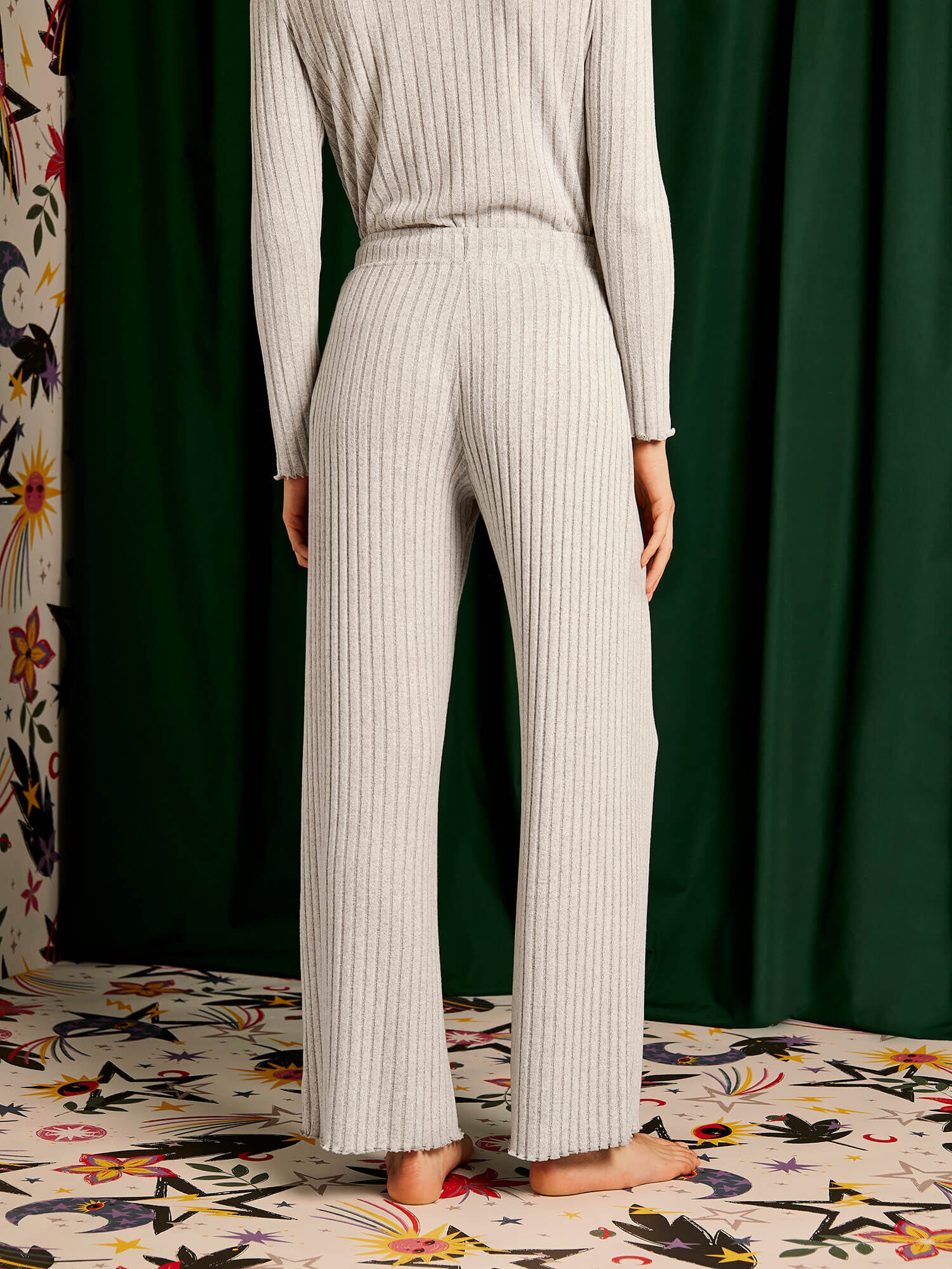 Ballantyne ribbed-knit Flared Wool Trousers - Farfetch | Wool trousers,  Ribbed knit, Flared