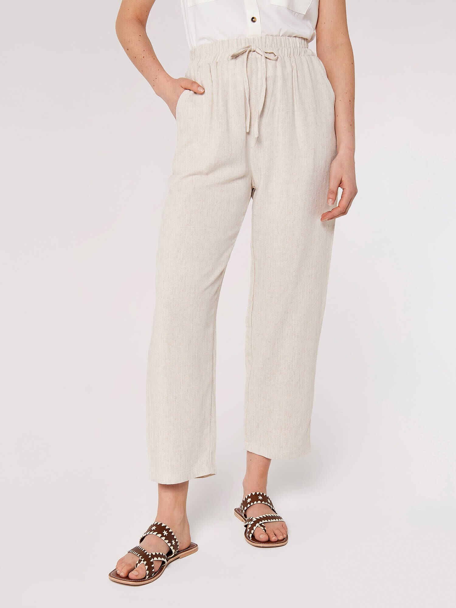 Wide leg trousers, side pockets & slit – Summer Sand - Harrison Fashion