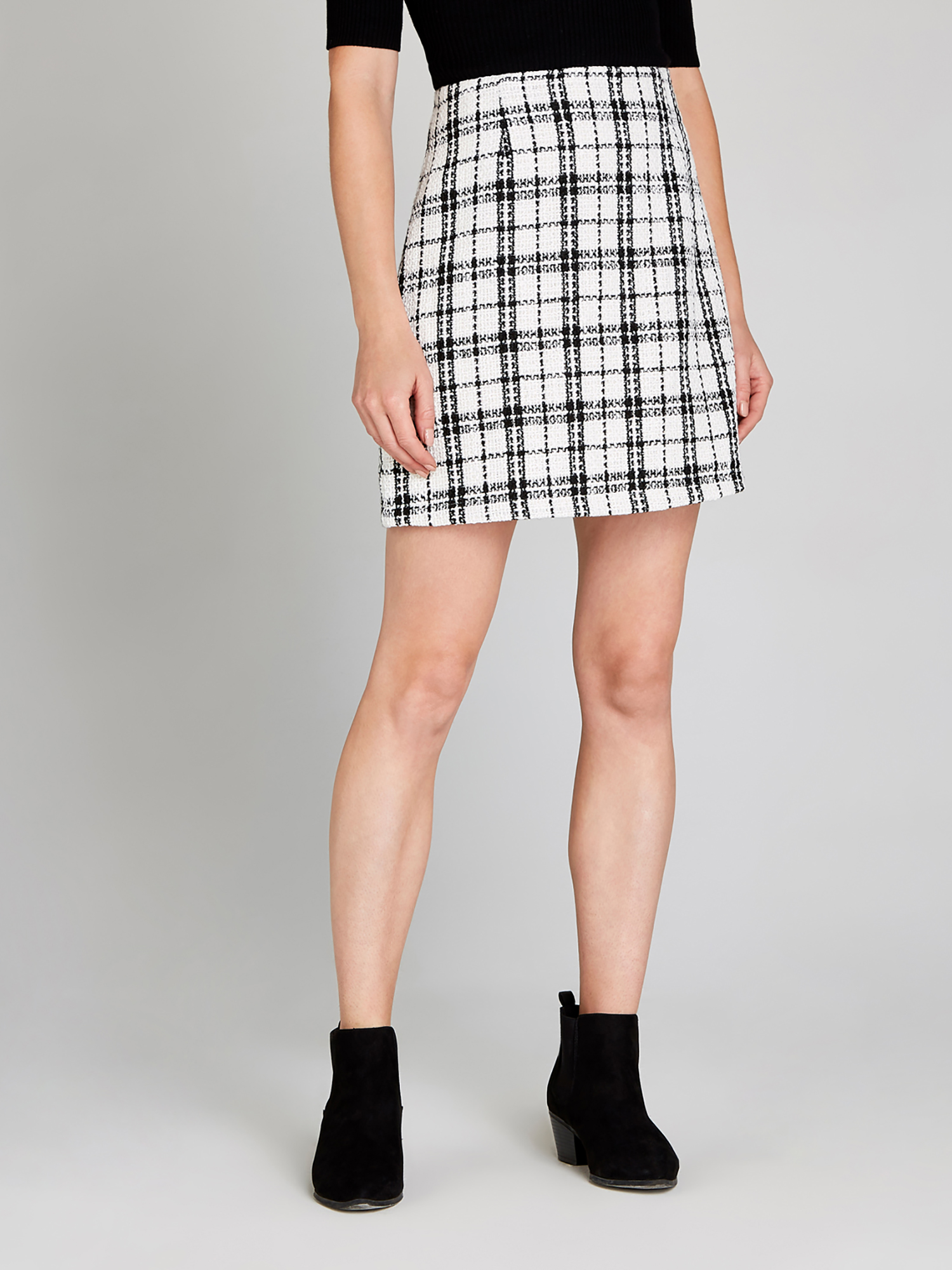 Black and white plaid skirt dillards hotsell