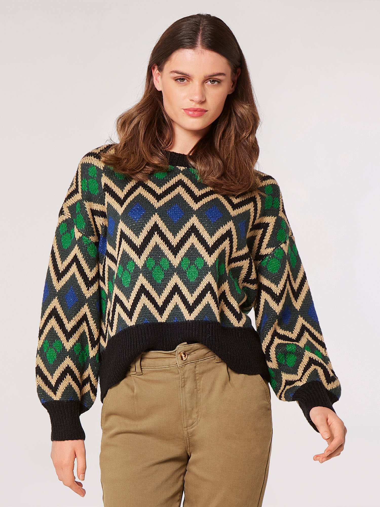 Geometric Chevron Jumper 