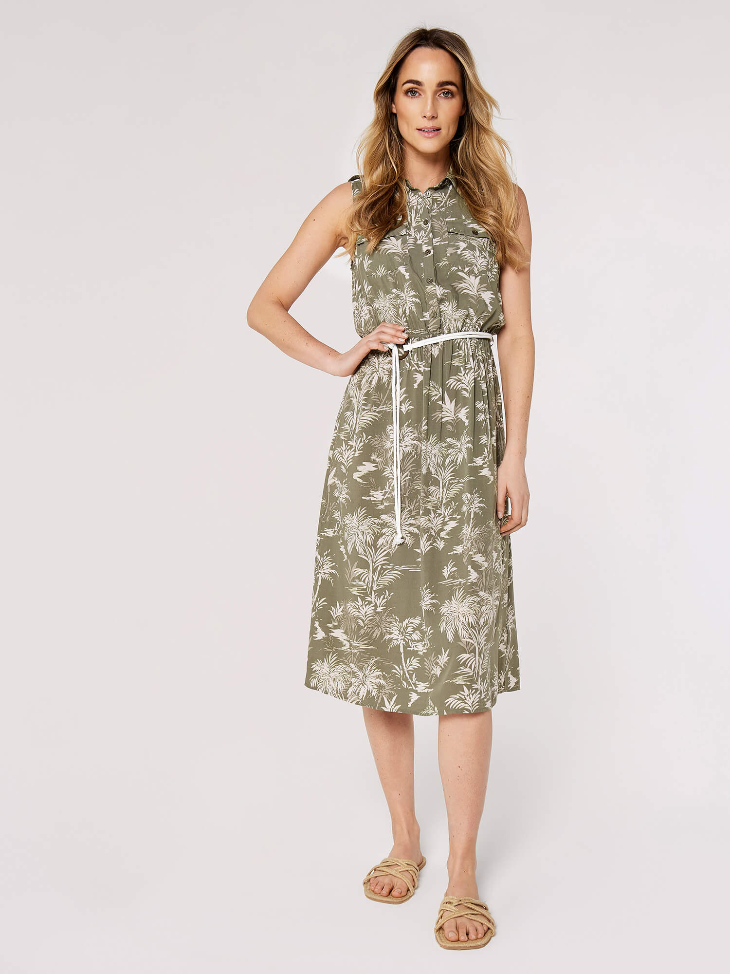 Palm Scene Midi Dress | Apricot Clothing