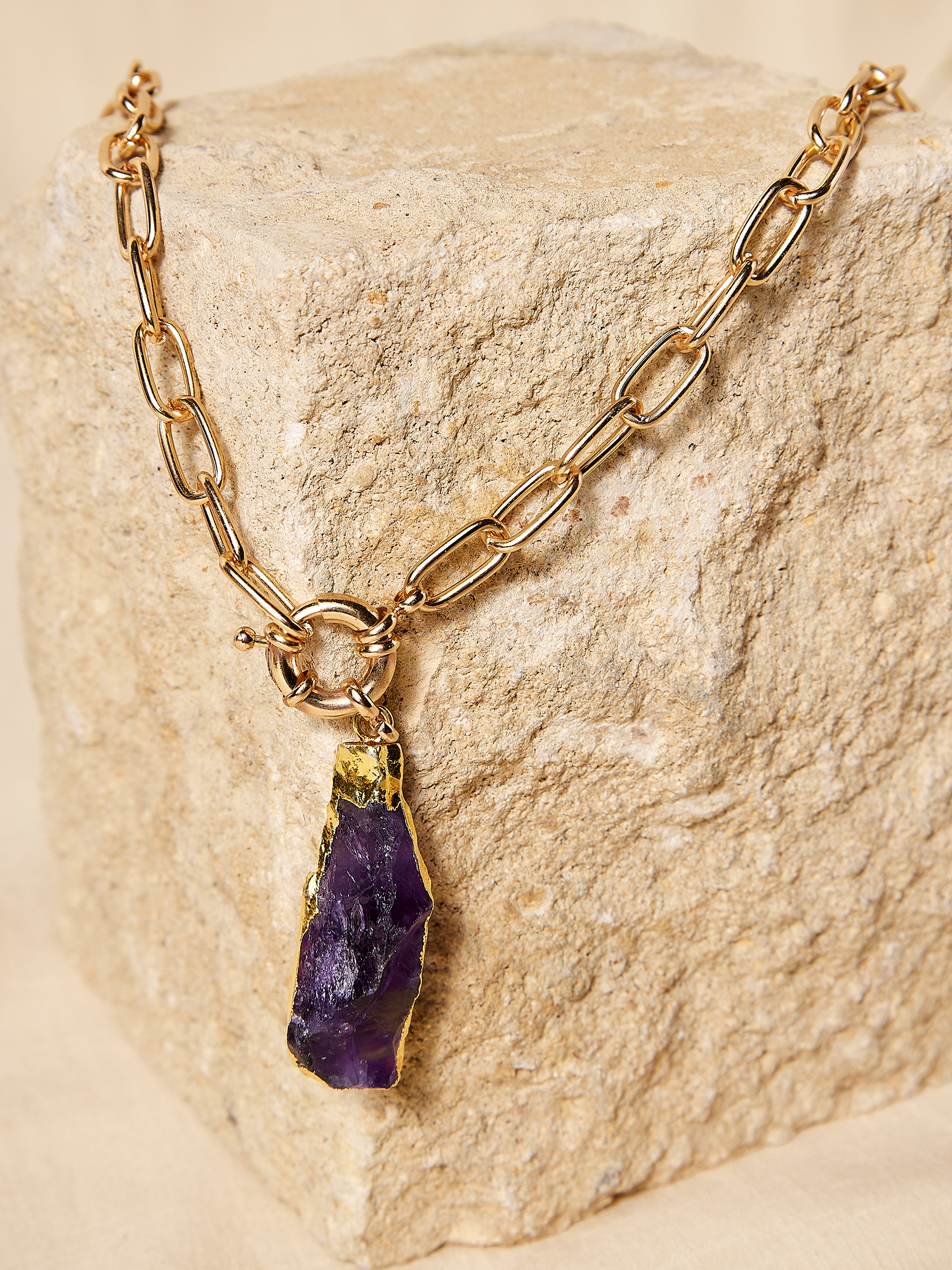 Purple Amethyst Gemstone Silver Circle Pendant Necklace | The British Craft  House
