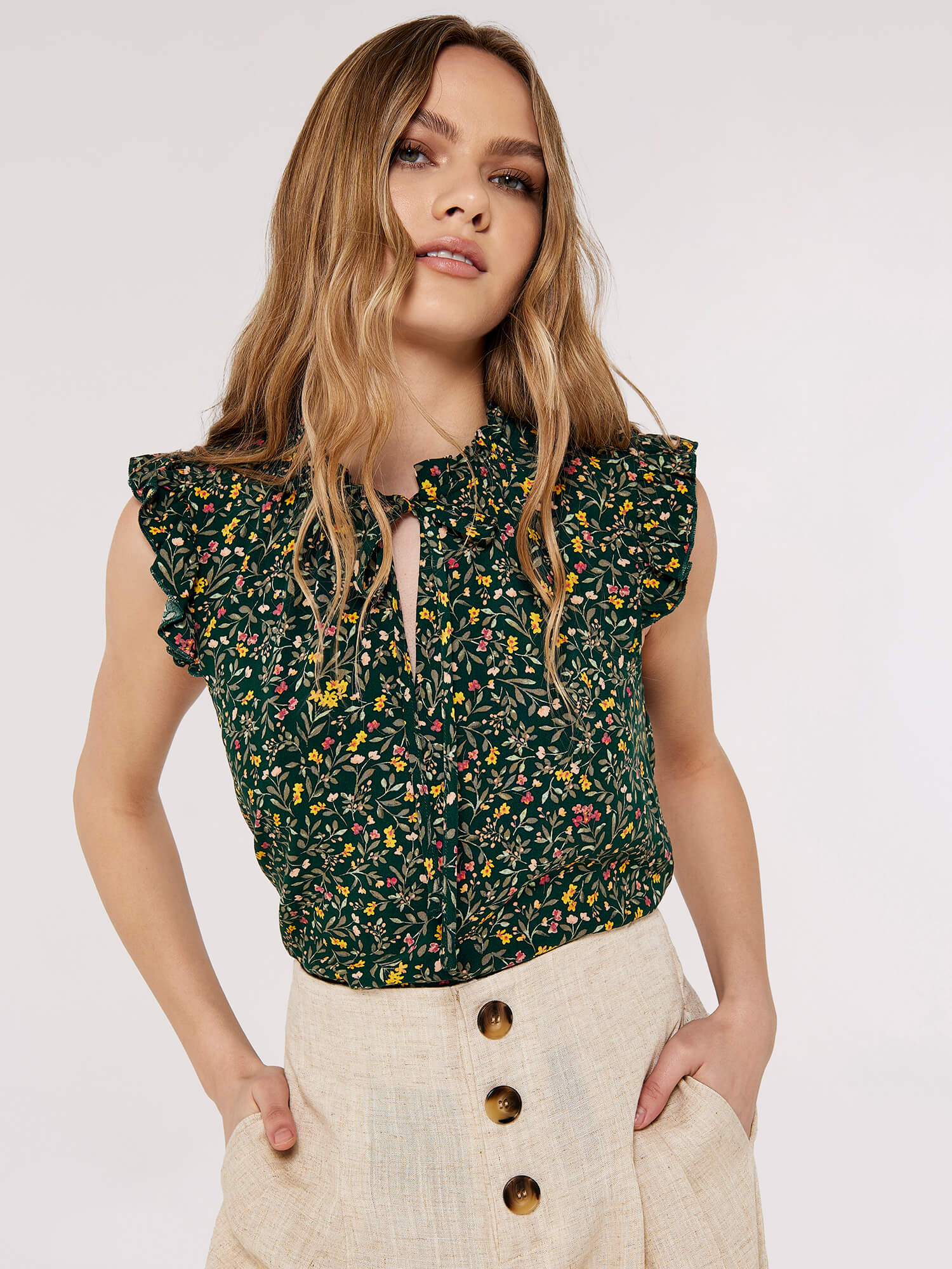 Floral Forest Top | Apricot Clothing